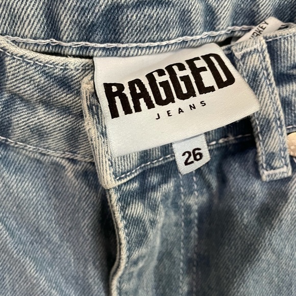 The Ragged Priest Bud Jean - Picture 4 of 5